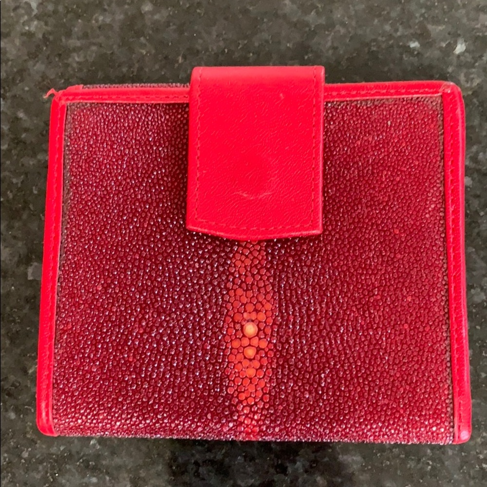 Stingray wallet